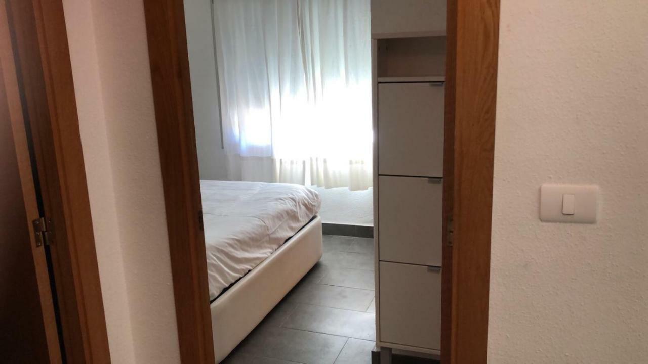 Si Apartamentos 贝尼卡西姆 外观 照片